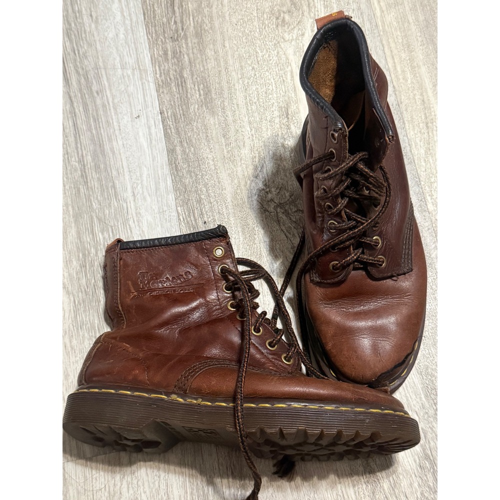 Dr Martens Vintage Made in England Brown Leather UK 5 women's 7.5 AirWair Sole